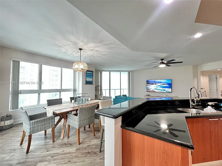 231 Riverside Dr #1210 — Photo 12