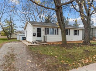 2315 N Main St, Oshkosh, WI 54901