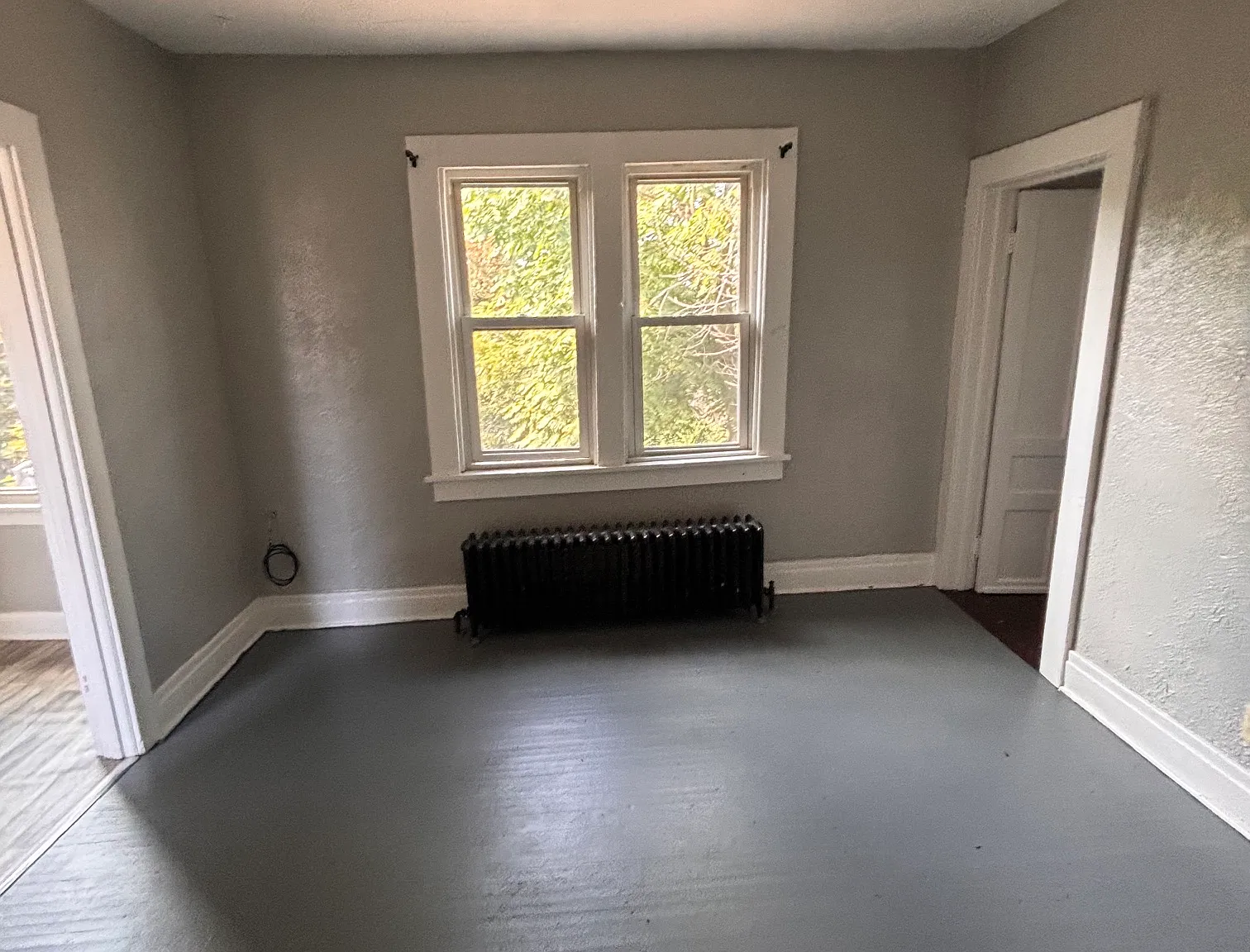 2 bed, 900 sqft, $950 — Photo 1