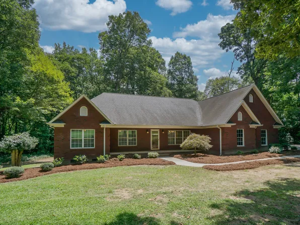 808 S Love Chapel Rd, Stanfield, NC 28163