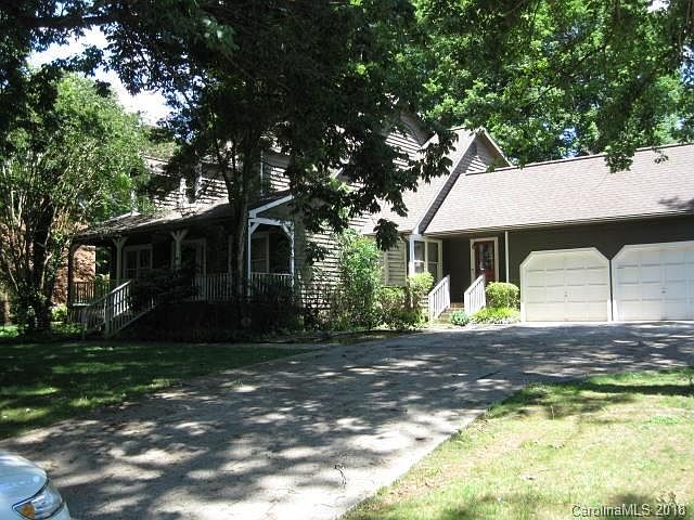 1st image of 3400 Lincoln Ln