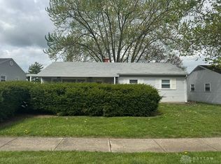 1237 Apple St, Fairborn, OH 45324