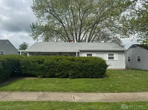 1237 Apple St, Fairborn, OH 45324