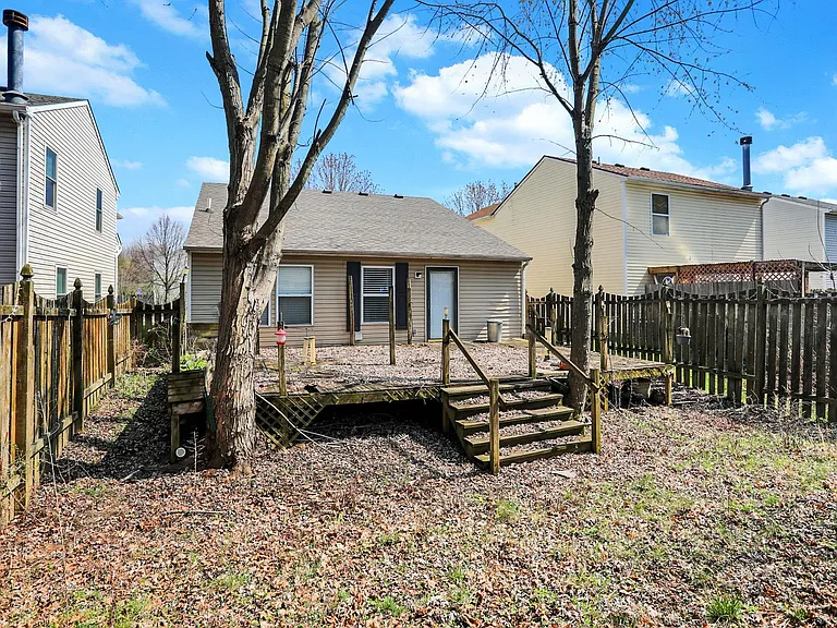 12674 Crescent Dr — Photo 10