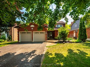 113 Meadow Dr, Orangeville, ON L9W4J7