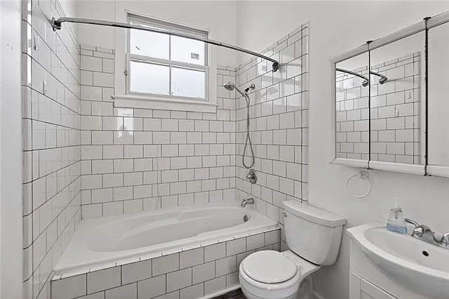 1730 Joliet St — Photo 10