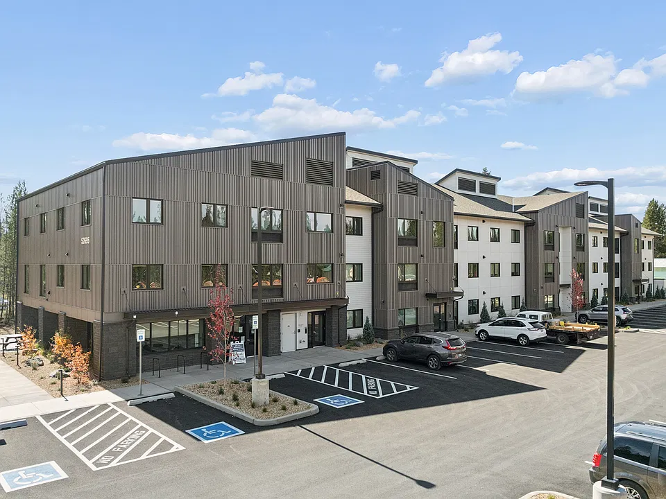 Wickiup Station Apartments