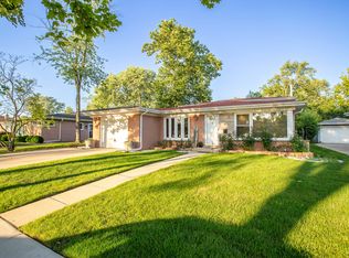 9443 Overhill Ave, Morton Grove, IL 60053