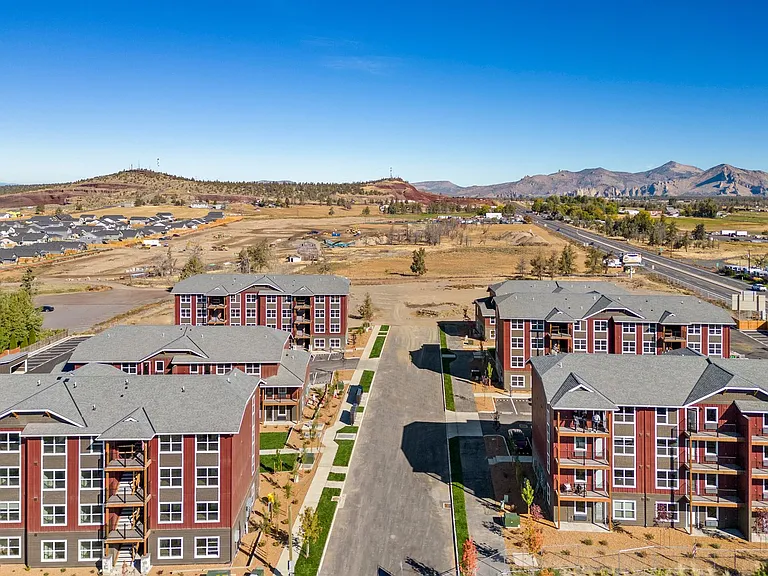 North 88 Apartments — Photo 49