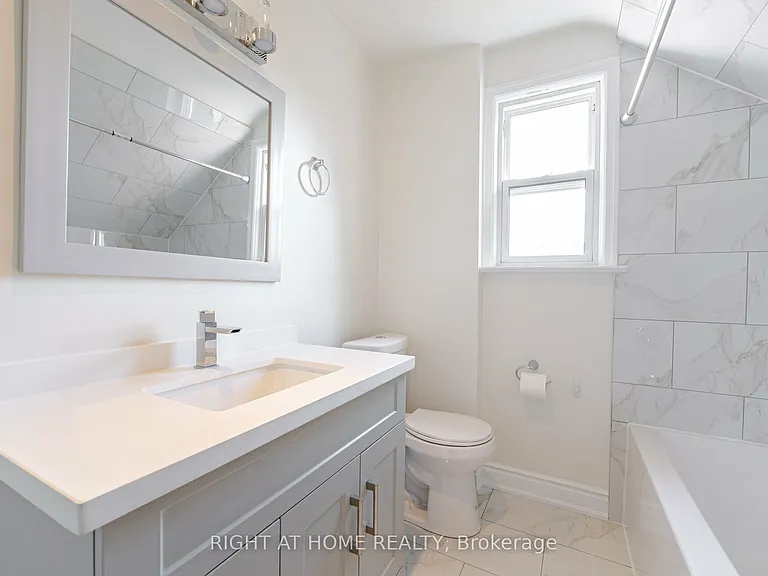 154 Martin Grove Rd — Photo 24