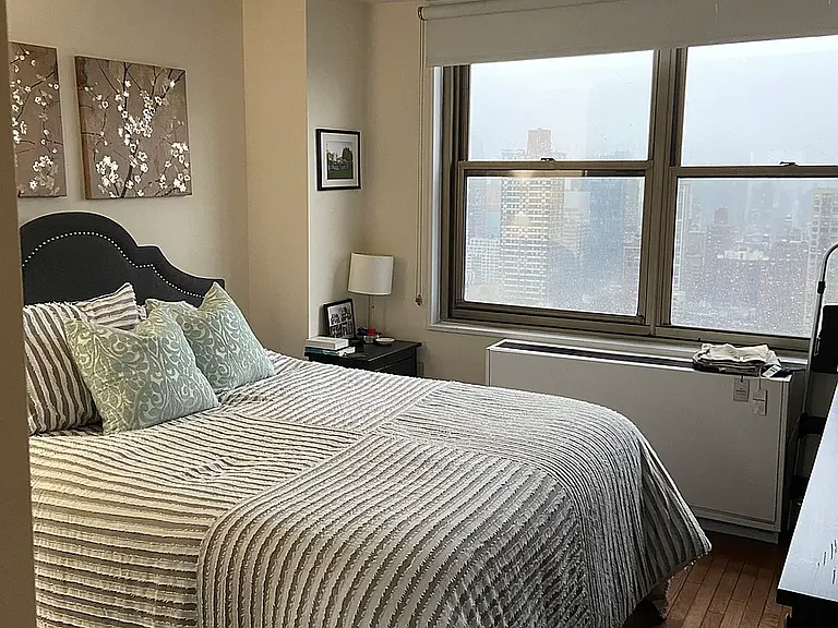 301 E 79th St #35-R — Photo 7