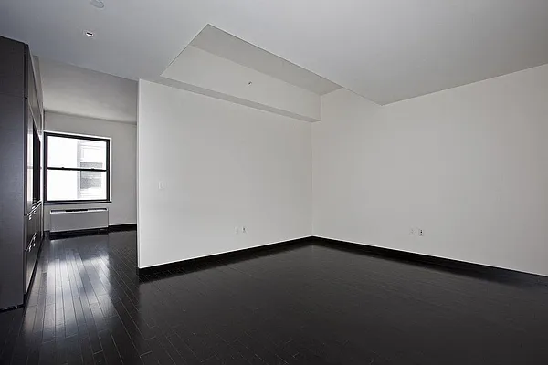 Rented by WIRE International Realty | media 7