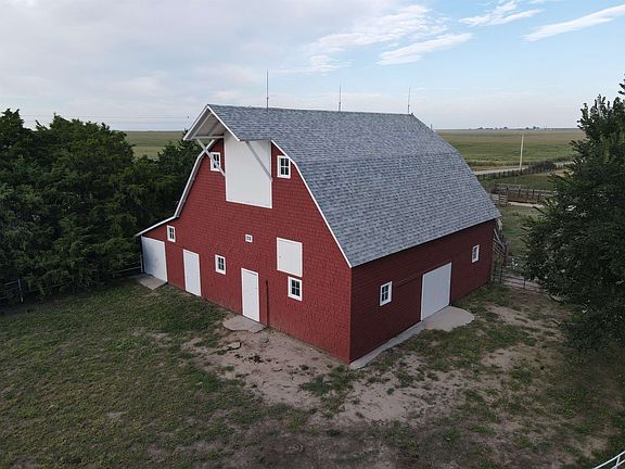 4th image of 73994 B Rd