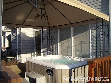 3rd image of 31 Mountain Dr