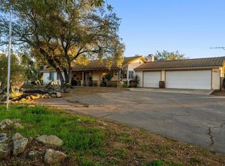 19161 Paradise Mountain Rd, Valley Center, CA 92082