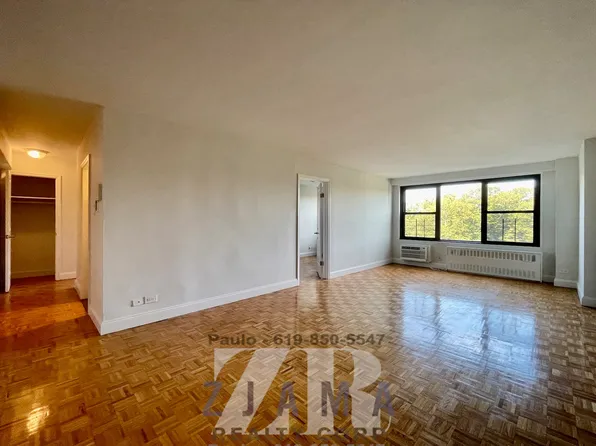 160 Parkside Avenue image 1 of 14