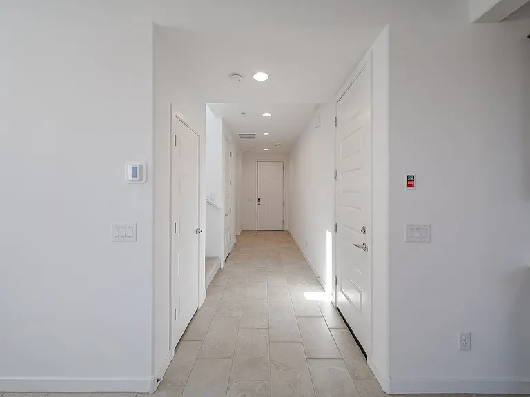 12089 W Calle De Pompas — Photo 9