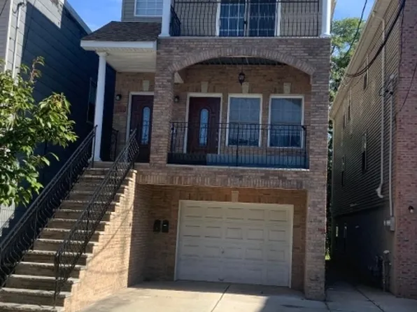 73 W 21st St, Bayonne City, NJ 07002