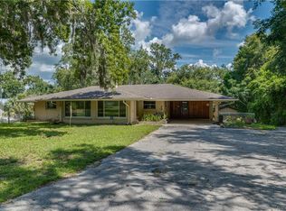 5817 W Riverbend Rd, Dunnellon, FL 34433