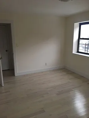 Rented by Newcastle Realty Services | media 10