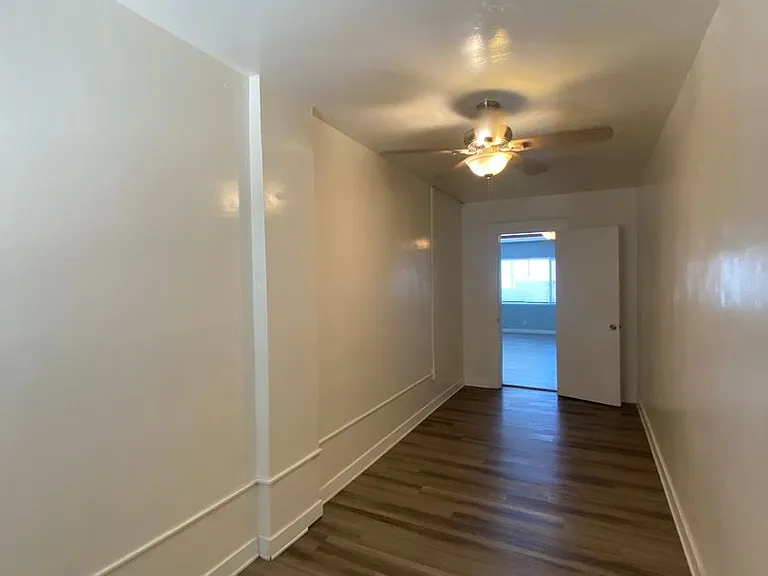 1431 Elm Ave — Photo 10