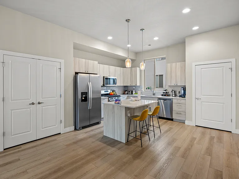 4731 E Iliff Ave — Photo 5