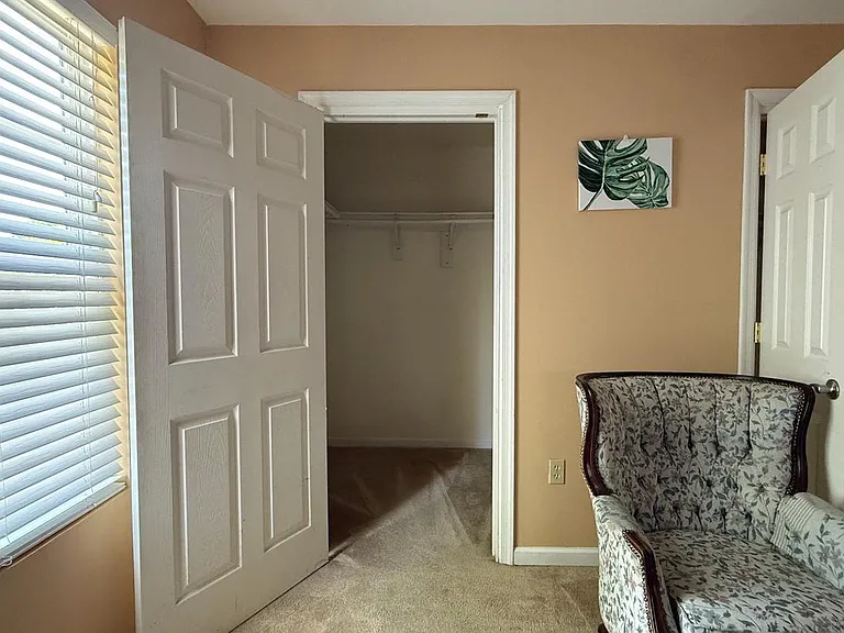 5212 Astor Pl SE — Photo 77