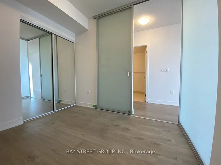 50 Wellesley St E #3106 — Photo 13
