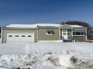 225 Summit St, Whitehall, PA 18052