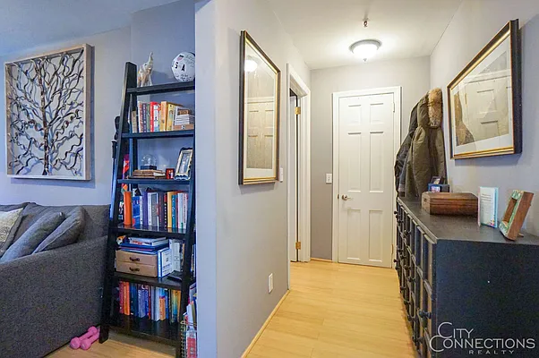 Rented by City Connections Realty | media 25