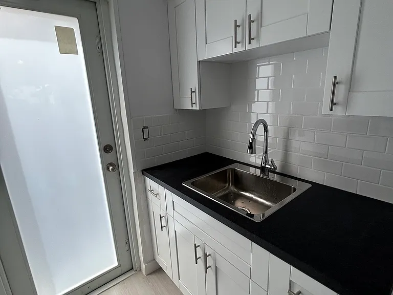 7904 Harding Ave #8A — Photo 4