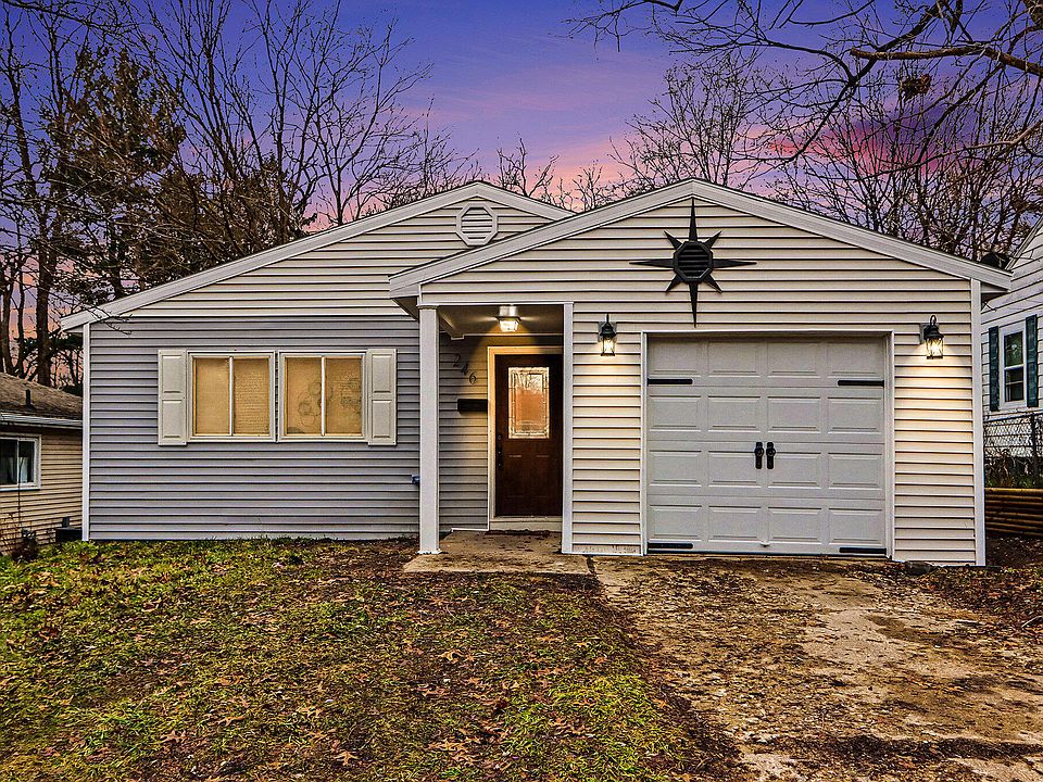 1st image of 246 Laurel Dr