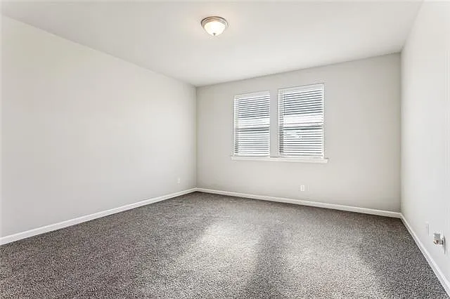 3635 Trestle Crossing Ave — Photo 10