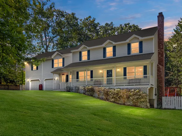 108 Old Farms Road, Cheshire, CT 06410