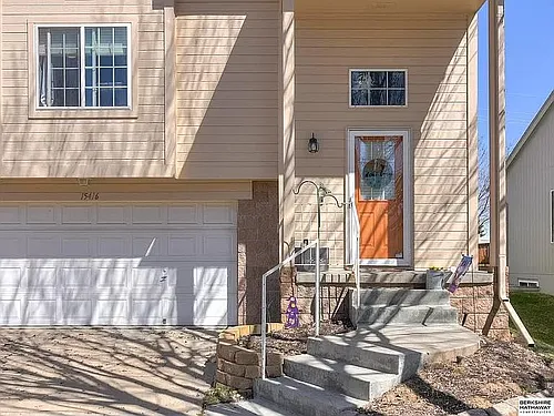 15416 Camden Ave Photo 1