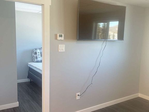 2nd image of 5021 49th Ave NE #7RESIDENTI