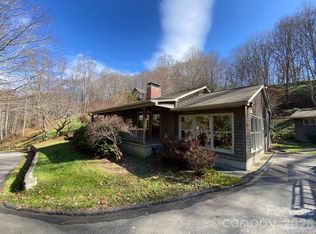 61 Brantley Branch Ln, Waynesville, NC 28786