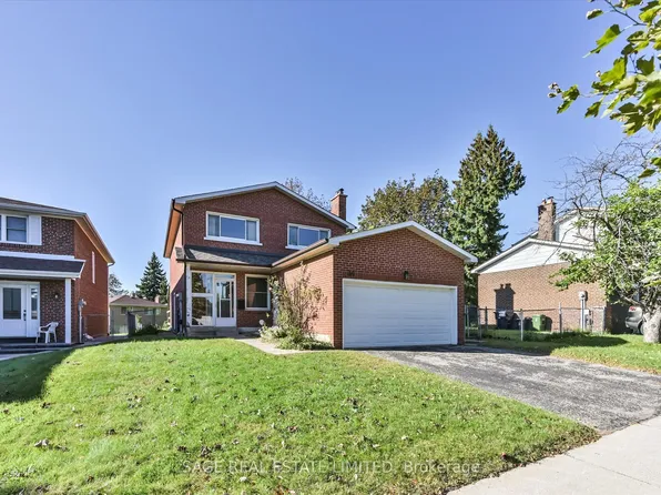 34 Craketts Ave, Toronto, ON M1S 3W6