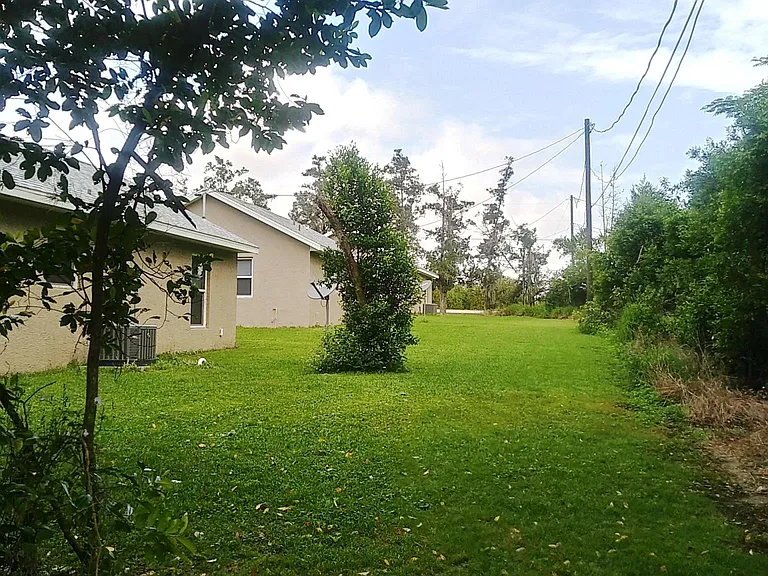 2169 Arbuckle Creek Rd — Photo 14