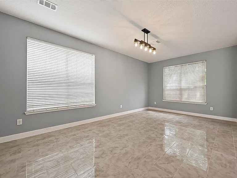 9526 Heflin Colony Dr — Photo 4