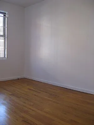 Rented by Tower Brokerage | media 63