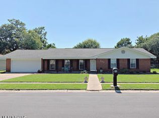 248 N Island View Ave, Long Beach, MS 39560