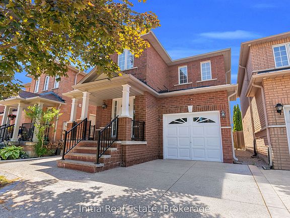 5th image of 46 Florence Dr