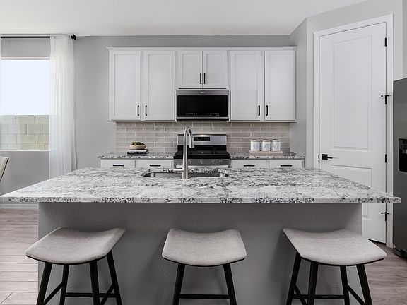 Destination at Gateway - Aster Interior Image 1