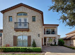 4 Hightrail Way, The Hills, TX 78738