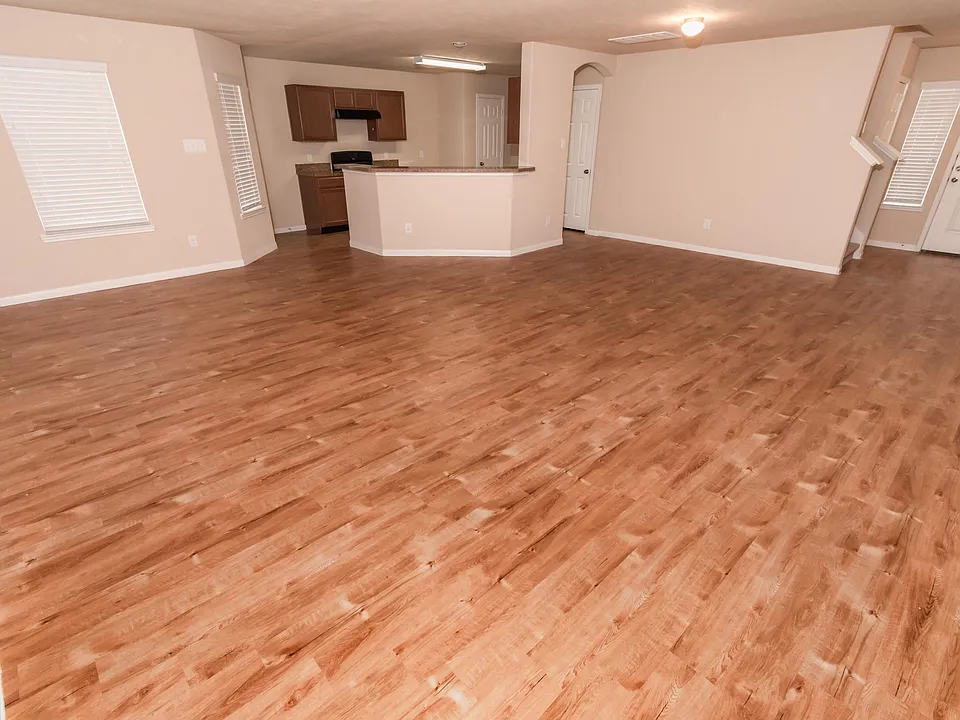 4047 Cary Creek Dr