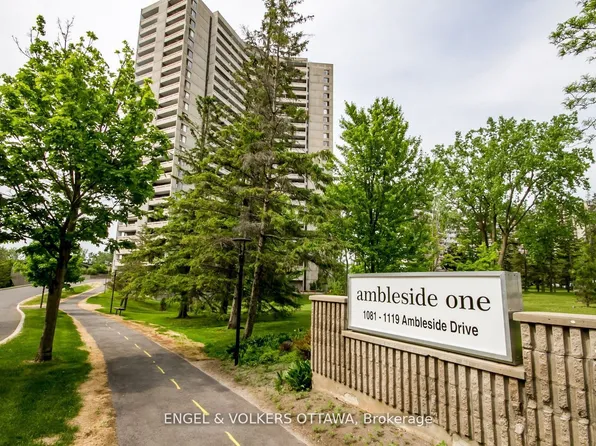 1081 Ambleside Dr, Ottawa, ON