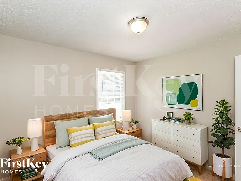 1775 Independence Dr — Photo 16