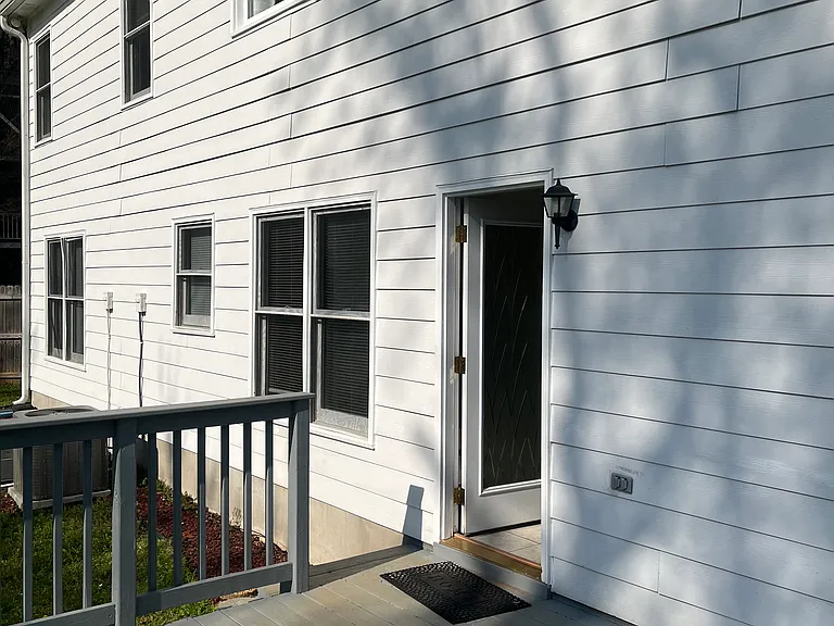 31 Springfield Ct — Photo 13