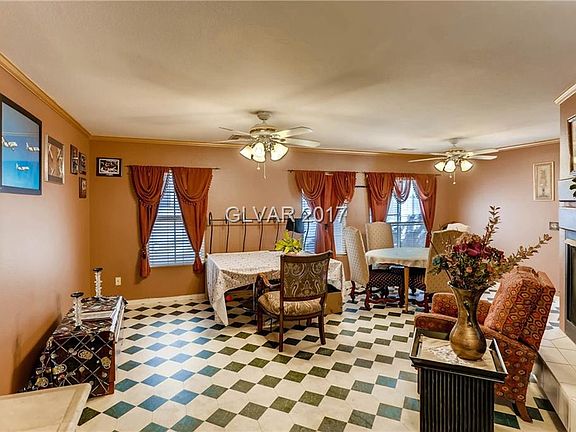 5th image of 10119 Grape Ivy Ct